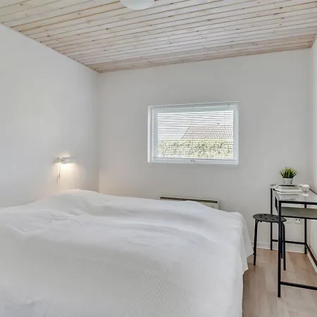 Wreth - 300m From The Sea By Interhome