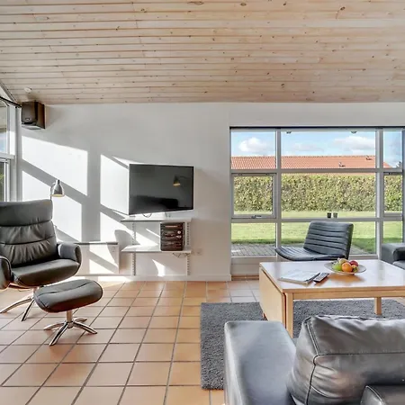 בית נופש Wreth - 300m From The Sea By Interhome אוטרופ