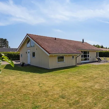 בית נופש Wreth - 300m From The Sea By Interhome *